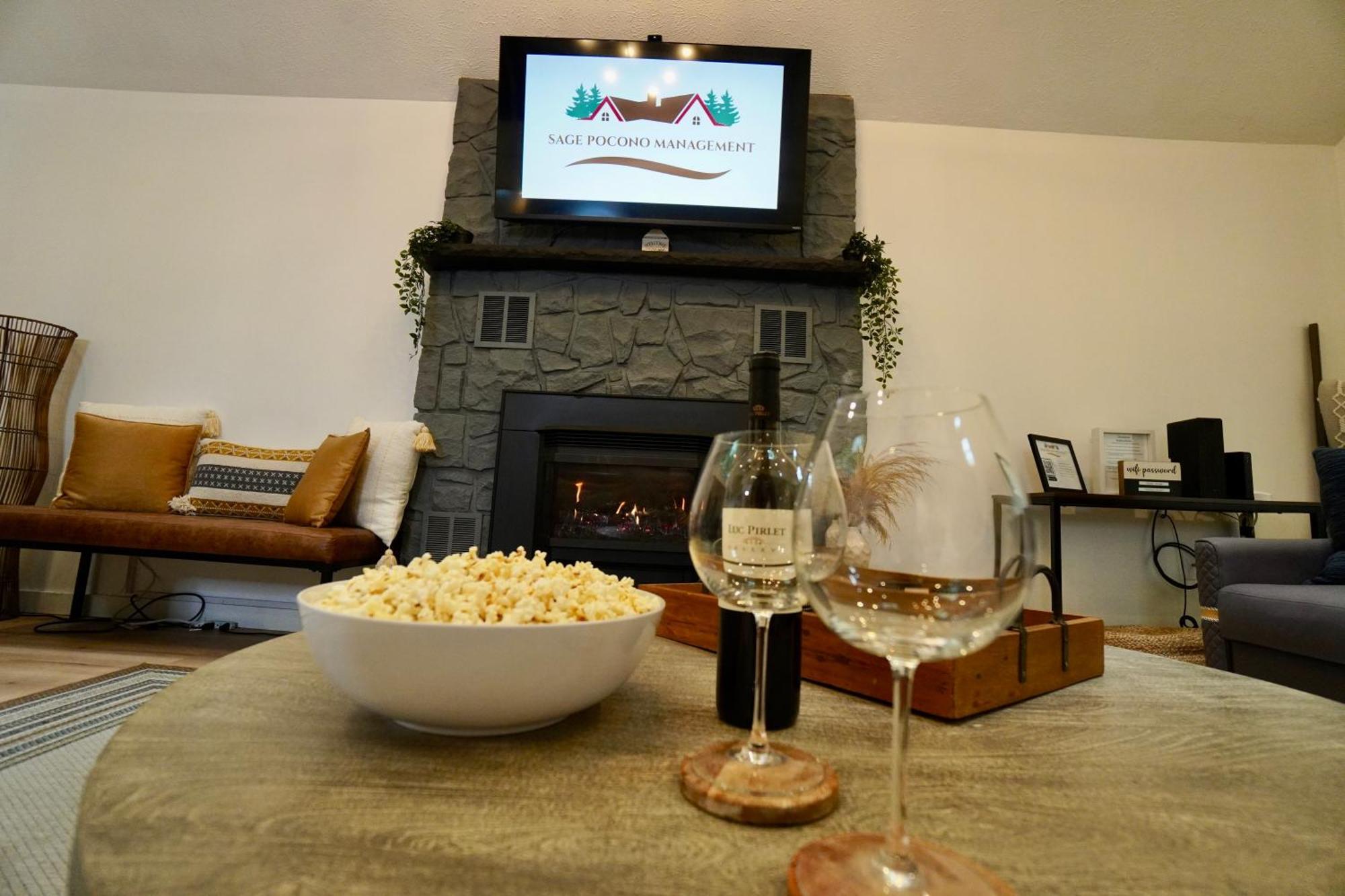 Poconos Oasis With Game Holiday home