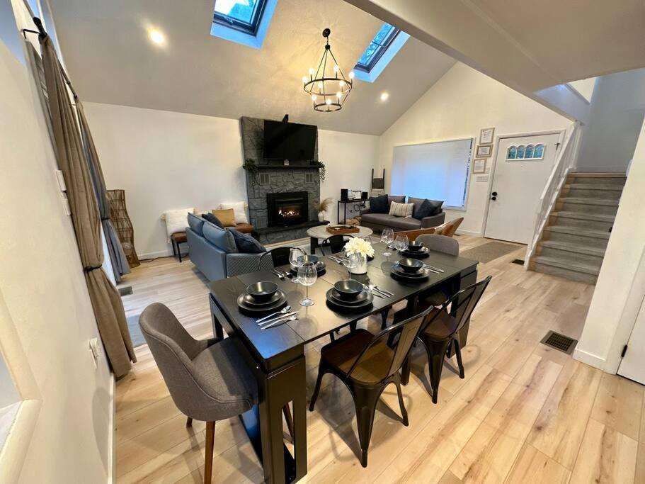 Poconos Oasis With Game Holiday home